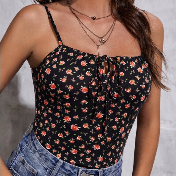 NWT Floral tank RW3 - Picture 1 of 3